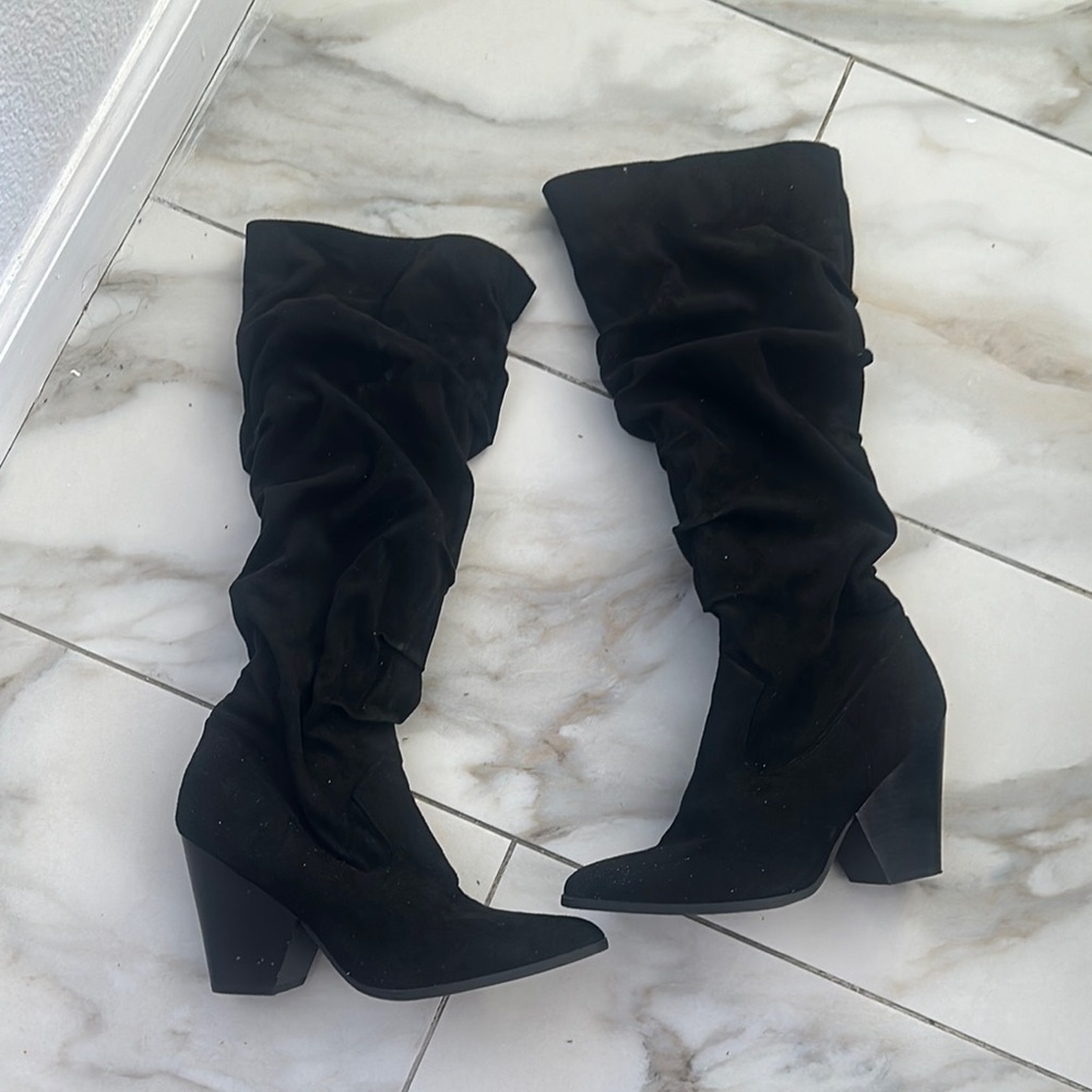 Charles black Elegant Black Knee-High Women's Boots size 9.5